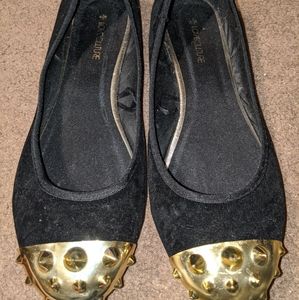 Black and gold flats